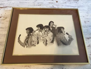 Imagen enmarcada profesionalmente "Elvis el artista" por Chaplan obra de arte RARA - Imagen 1 de 7