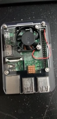 Raspberry Pi 3 model B v1.2 + Accessories - Image 1 of 4