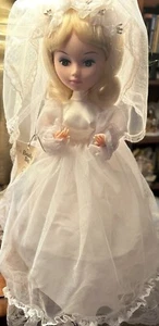 VintageBradley  Highly Detailed, Standing On A Wind Up Music Box “ Wedding March - Picture 1 of 7