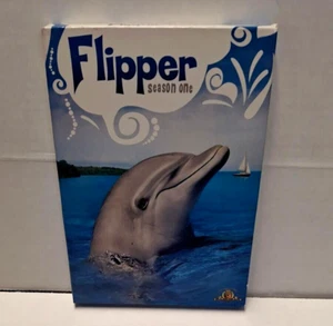 Flipper - Season One (1) TV Series 4 Disc DVD Set 2009 (1964-1965 Season One) - Picture 1 of 7