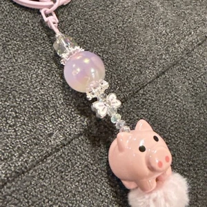 Ce petit cochon, sac à dos sac à main et breloque téléphone expédié des États-Unis - Photo 1 sur 6
