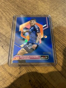 2023 Topps Finest MLS Brandon Vazquez Blue Refractor /150 (Free P+P) - Bild 1 von 2