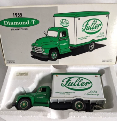 NEW NIB 1996 FIRST GEAR 1:34 1955 DIAMOND T FULLER DELIVERY TRUCK 19-2007 - Image 1 of 4