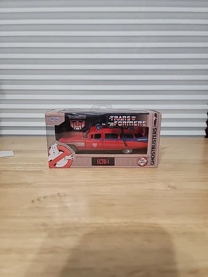 Ghostbusters Ecto-1 Cadillac Ambulance TRANSFORMERS Mash-up 1959 JADA 5'', 1:32 - Image 1 of 4