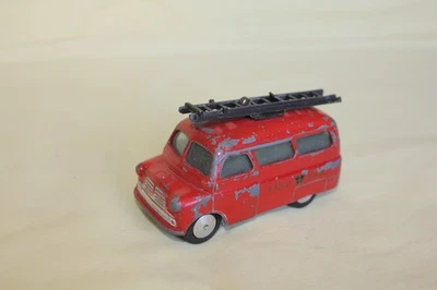 Corgi Toy Bedford Fire Tender - Image 1 of 2