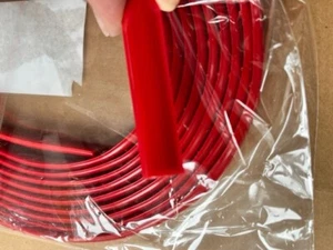 FORD ESCORT MK4 / ORION 15MM RED BUMPER MOULDING INSERT X 5 METRES - Picture 1 of 3