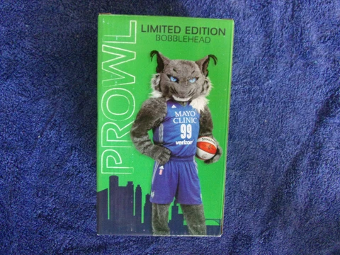 Minnesota Lynx WNBA Womens Basketball Prowl Limited Edition Bobblehead Cover