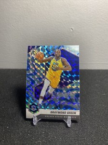 2020-21 Panini Mosaic Reactive Blue Prizm Draymond Green #55