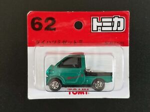 TOMY Tomica Daihatsu Midget II / 1996 / #32 / Rare Green in Blister Card