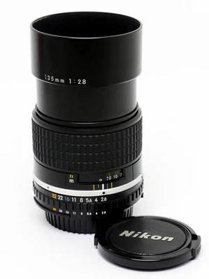 ✮ Nikon Lens Series E 135mm f/2.8 AiS #192275 || vom Händler! - Bild 1 von 4