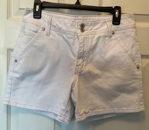 St. John's Bay Jeansshorts Damengröße 8 weiß Denim Baumwolle - Bild 1 von 8