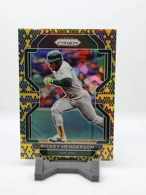 Panini Prizm Snake Skin Rickey Henderson 2022/50 Foto 1 de 2