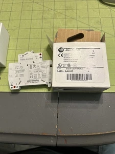 Allen Bradley 1489-AAHH3 Auxiliary Switch Contact  - Picture 1 of 6