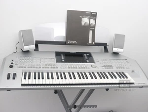 Teclado Yamaha Tyros 2 Workstation + sistema de altavoces + embalaje original + 1 año de garantía. - Imagen 1 de 10