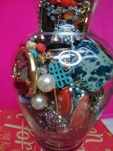 Vintage To Now Mystery Jewelry Jar Gold Toned & More 3.5 Lbs - Picture 1 of 7