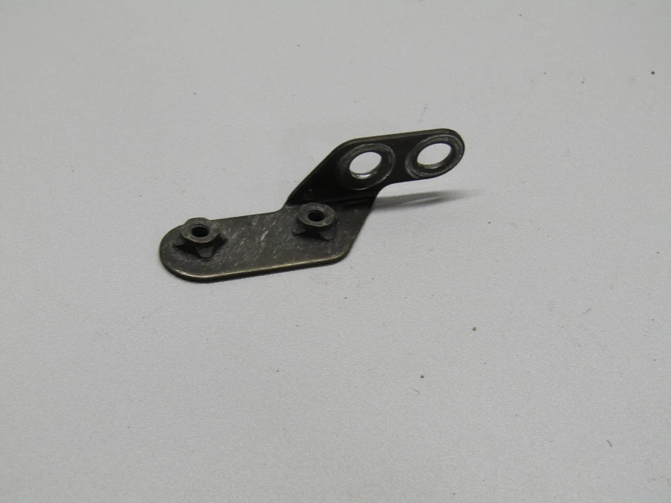 1993-1999 SUZUKI DR350SE LEFT REFLECTOR BRACKET 35957-14D01 90-93 DR250 - Image 1 of 1