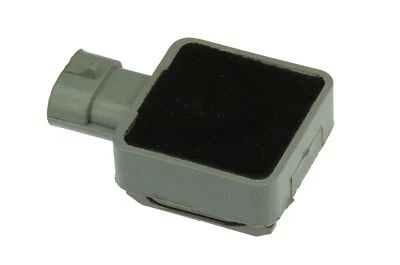 Sensor de nivel de refrigerante del motor URO para Oldsmobile Silhouette 1996-2000 Foto 1 de 4