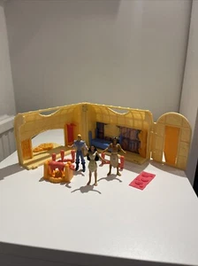 Juego De Colección Disney Pocahontas Powhatan Long Hut Disney Con Figuras - Imagen 1 de 16