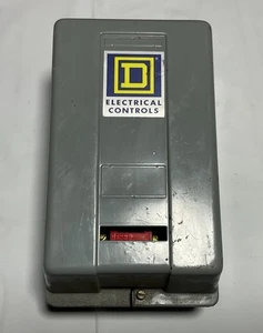 SQUARE D 8536SCG-2 NEMA1P STARTER TIPO S - Imagen 1 de 7