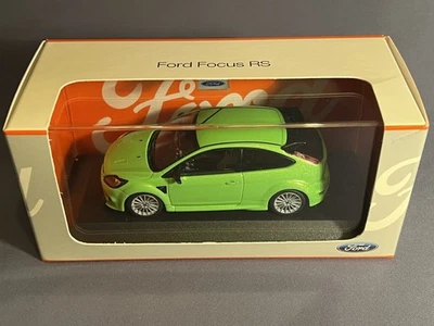 Minichamps 1:43 Ford Focus RS Mk2 2009 in Ultimate Green in Ford Dealer Box - Image 1 of 4