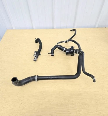 09-14 YAMAHA YZF R1 OEM RADIATOR HOSES ENGINE COOLANT WATER PIPES HOSE KIT SET - Image 1 of 4