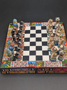 Vintage Handmade Portable Chess Set Aztec Mayan Incas VS Spanish Conquistadors - Bild 1 von 11