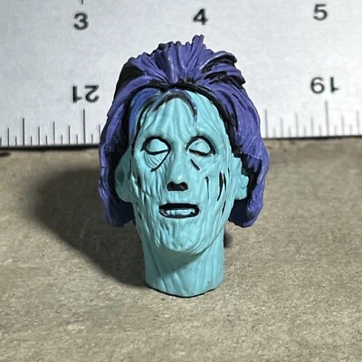 Friday the 13th NES Power Play Series Pamela Voorhees Head Part NECA Foto 1 de 4