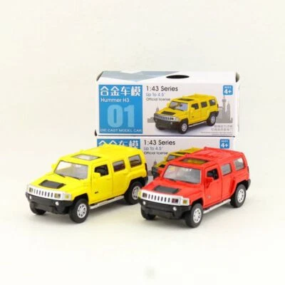 1:43 Diecast Hummer H3 SUV Metal Car Model Toy Pull Back Door Open Gift for Kids - Image 1 of 4
