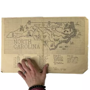 Vintage 1979 Sue Hillis North Carolina contato modello punto croce punti di riferimento - Foto 1 di 12