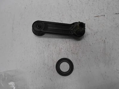 1997 Ford Ranger рукоятка окна F67B-1023342-AAW - Изображение 1 из 3