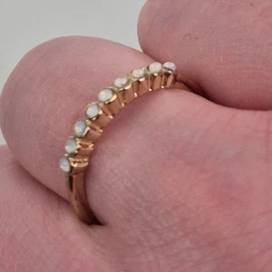 Vintage goldfarbener Ring Mondsteinoptik Cabochon Bandgröße 8 irisierend Vorsteckring - Bild 1 von 9