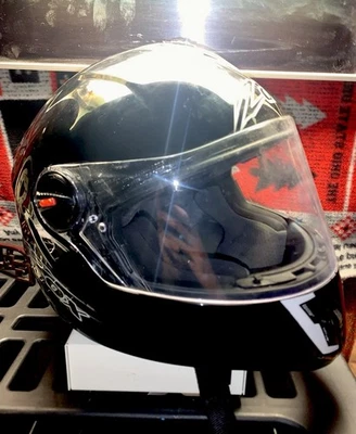 Casco de motocicleta ZOX negro grande aprobado por el DOT cara de ajuste de plástico Foto 1 de 4