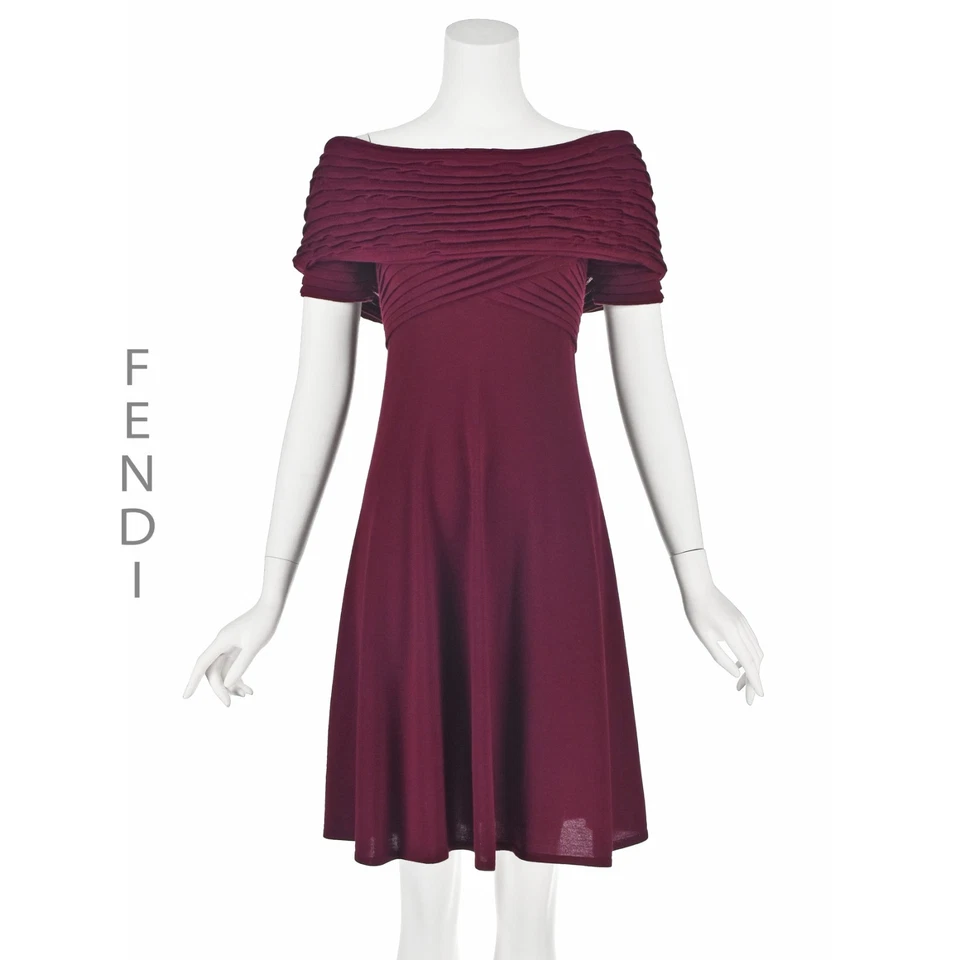 Vestido FENDI Borgoña Lana Tejido Cintura Imperio Acampanado con Cuello Retrato Talla EE. UU. 6 Foto 1 de 4