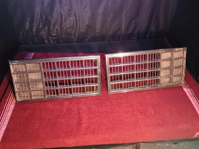 Chevy C10 C20 K10 K20 1969-72 Blazer Suburban OEM juego de bisel de faros y canastilla - Foto 1 de 4