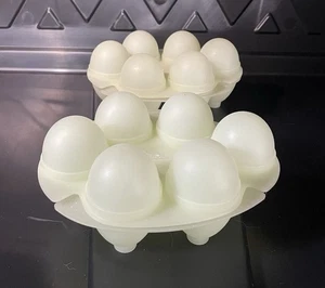 JELL-O Jigglers Smooth Egg Mold — Set of 2 - Picture 1 of 6