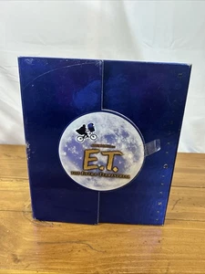 ET Ultimate Gift Set DVD + Soundtrack Must Have For Movie Collector - Foto 1 di 13