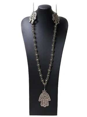 Ancien grand Collier Khamsa Berbère Maghreb en argent XIX-XXème siècle - Photo 1/4