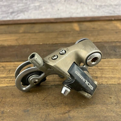 Desviador trasero pátina vintage Shimano 105 RD-1050 jaula corta 6s 6 velocidades C03 Foto 1 de 4