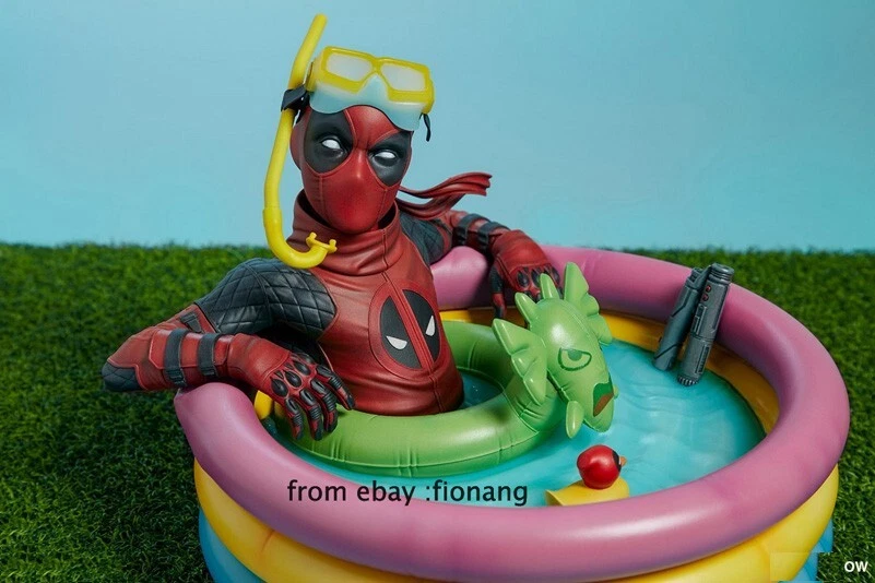 Sideshow SS 7 pulgadas piscina infantil en la piscina Deadpool PF estatua hecha a mano Foto 1 de 4