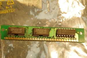 256KB 30 PIN 8bit SIMM 70NS RETRO PC RAM MEMORY UK SELLER OKI M514256B-70J gold - Picture 1 of 2