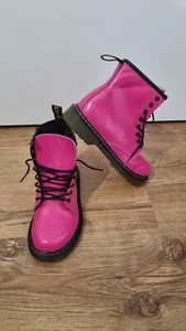 Doc Martens Boots Delaney Girls Bright Pink Patent Leather UK1 Excellent Con - Picture 1 of 14