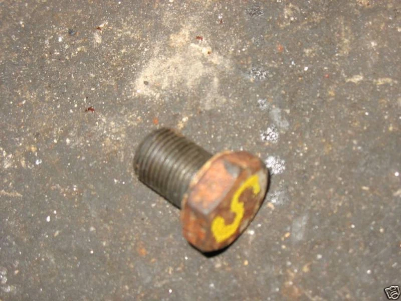 77 SUZUKI PE250 PE 250 SPARK PLUG BOLT Foto 1 de 1