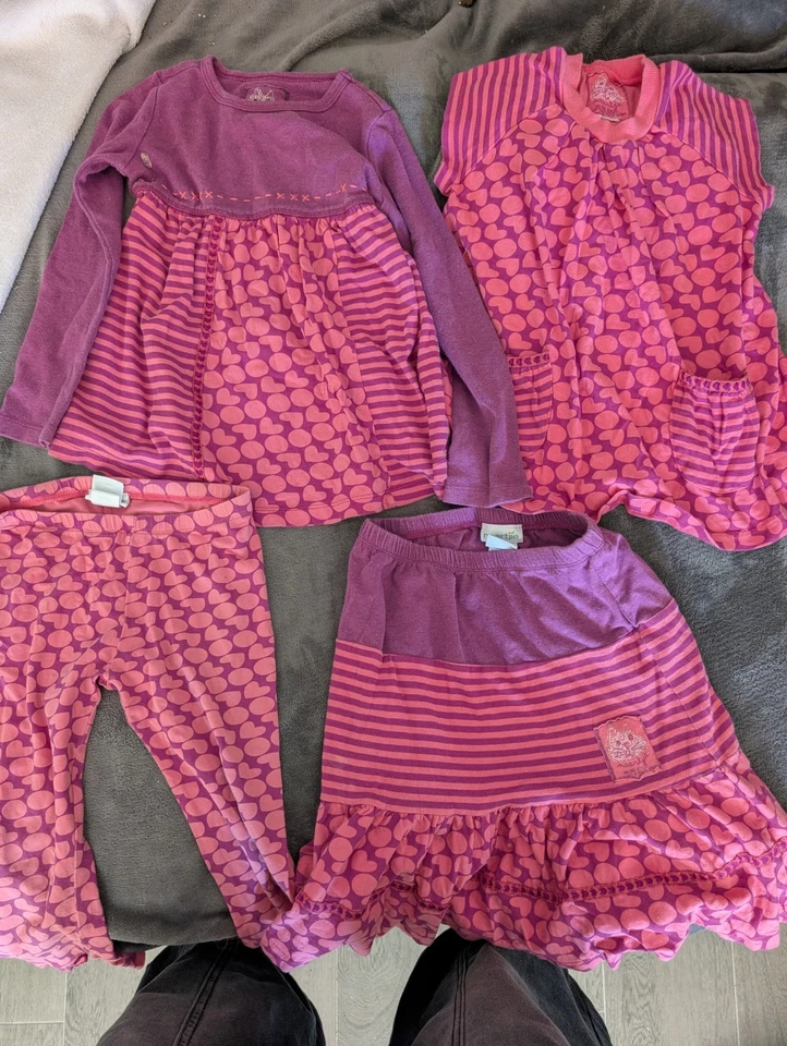 Juego de corazones Wonky de cuatro piezas Naartjie 5, 6 Foto 1 de 1