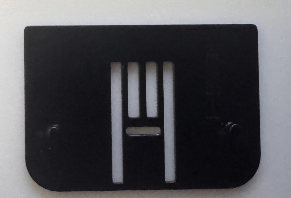 Kenmore feed cover darning plate 45846-1 - Image 1 of 1