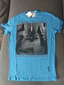 Religion Sky Colour T-shirt - True Love Kneeling Graphic Print - Size M - Picture 1 of 10