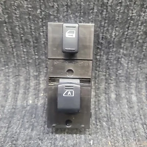 INFINITI FX35 FX37 FX50 QX70 09-17 OEM FRONT RIGHT PASSENGER WINDOW LOCK SWITCH - Picture 1 of 3