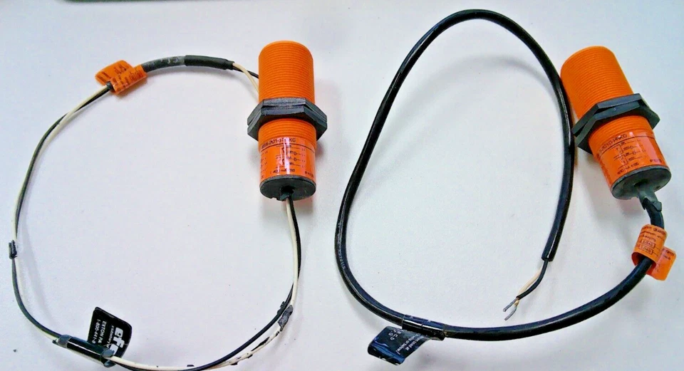 (2)- Efector 100 IFM 115488/11-2010-FRKG Inductive Sensors - Image 1 of 4