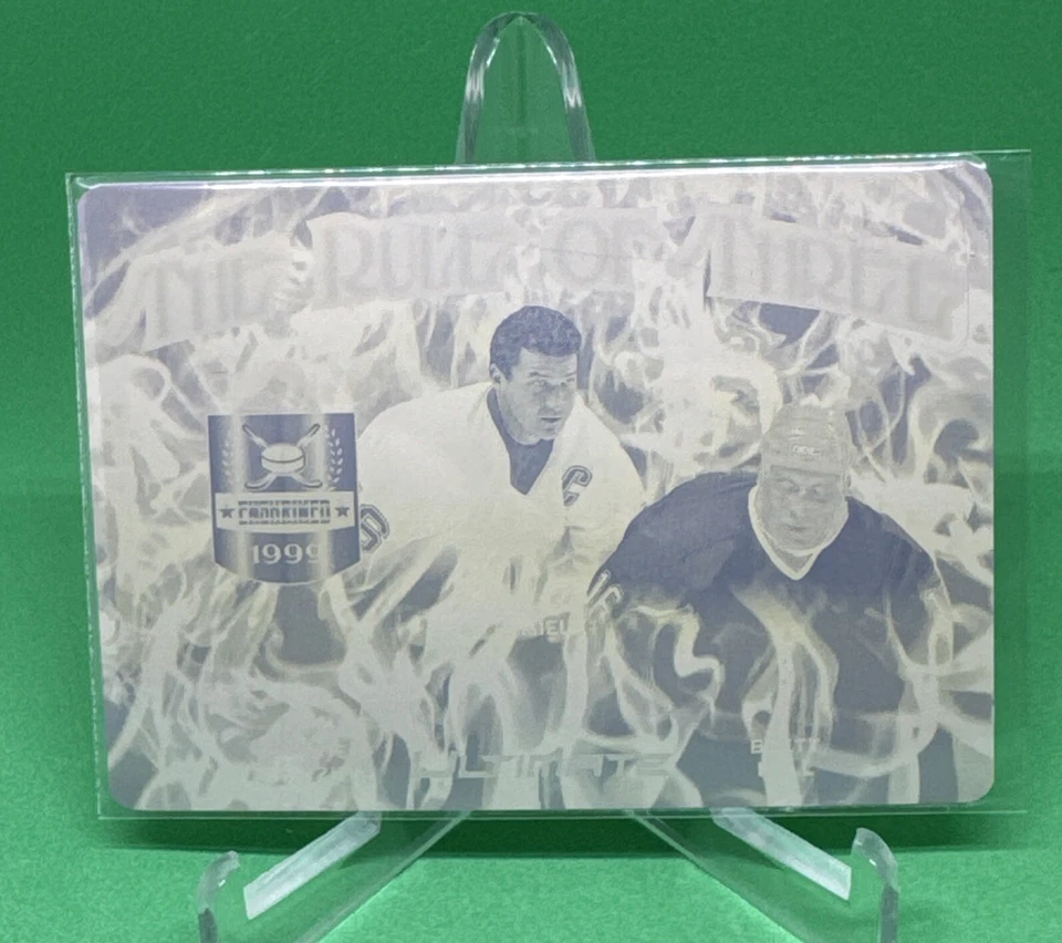 2018 Ultimate The Rule of Three TRUE 1/1 Wayne Gretzky Mario Lemieux Brett Hull - Image 1 of 2