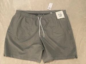 Abercrombie & Fitch The A&F 7” Swim Trunks Shorts Mens XXL 2XL Green Pinstripe - Picture 1 of 3