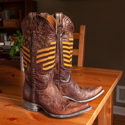 Old Gringo Eleanor 黄铜美国国旗牛仔靴,女式 5.5 B — 第 1/4 张图片